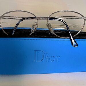 Christian Dior Authentic &Vintage Pale gold metal frames Replaceable Rx lenses